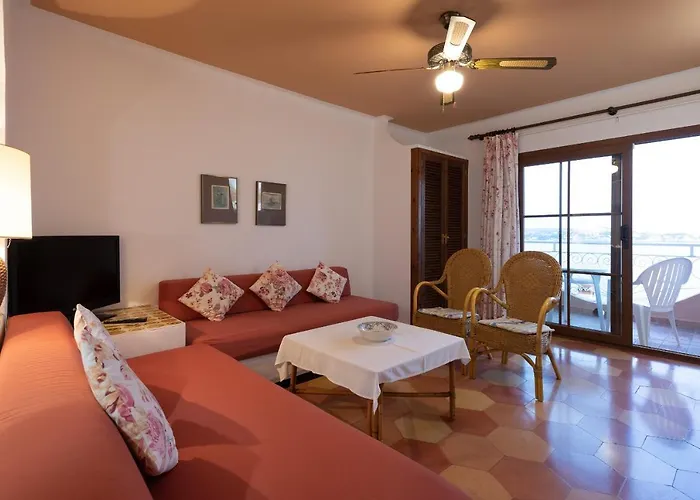 Aldea 2 Cala Fornells Апартаменты Пагуэра