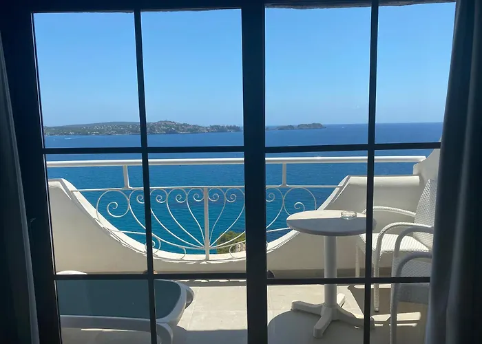 Aldea 2 Cala Fornells Апартаменты *