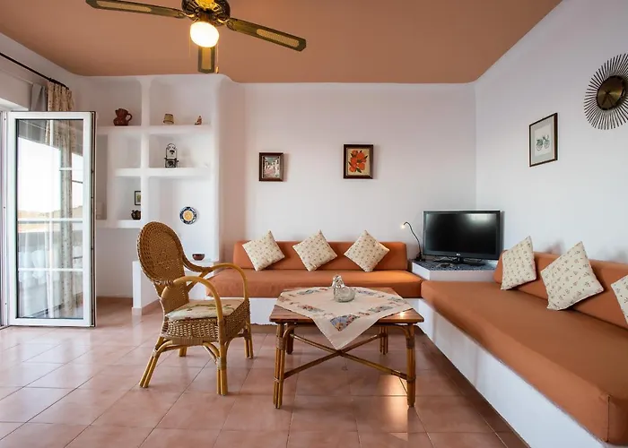 Aldea 2 Cala Fornells Апартаменты *