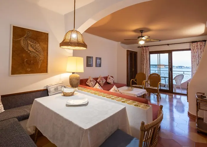 Aldea 2 Cala Fornells * Пагуэра